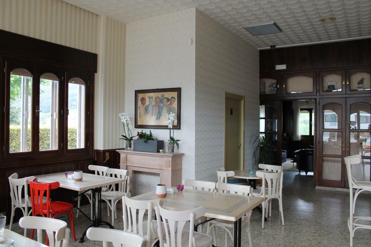 Hotel Montero Mondoñedo Esterno foto